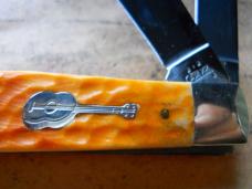 Case 6254 Trapper Knife Guitar Shield 2004 