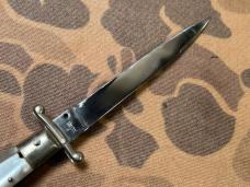 Vintage 1960s Italian Swing Guard Stiletto 28cm Cracked Ice Scales Vintage Swedge INOX PATENT 