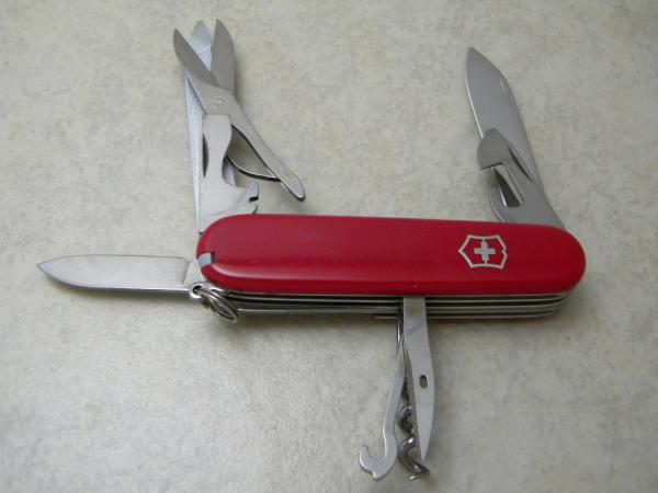Victorinox Switzerland Officer Suisse Mountaineer Multi Tool Swiss Army Knife Victorinox Switzerland Officer Suisse Mountaineer Multi Tool Swiss Army Knife