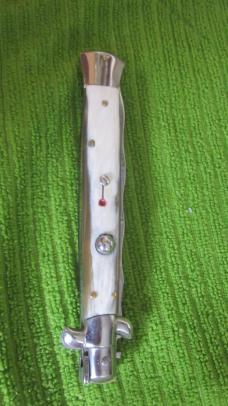 11" Italian Brazilian horn kriss blade.