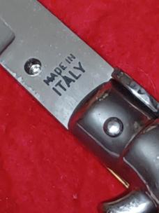 11" Stiletto Italy honey horn. 