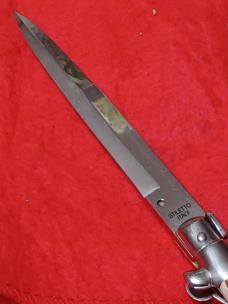11" Stiletto Italy Stag horn. 