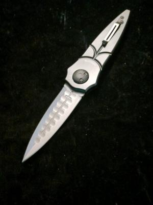 SPLIT GRAVITY KNIFE