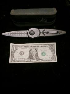 SPLIT GRAVITY KNIFE