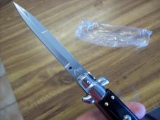  AKC Italy 9 Inch Stiletto Automatic W/Bayonet Blade Black Composition UNUSED!