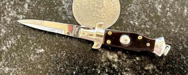 Rare Horn Scale Miniature Keychain Switchblade Knife, Japan Rare Horn Scale Miniature Keychain Switchblade Knife, Japan