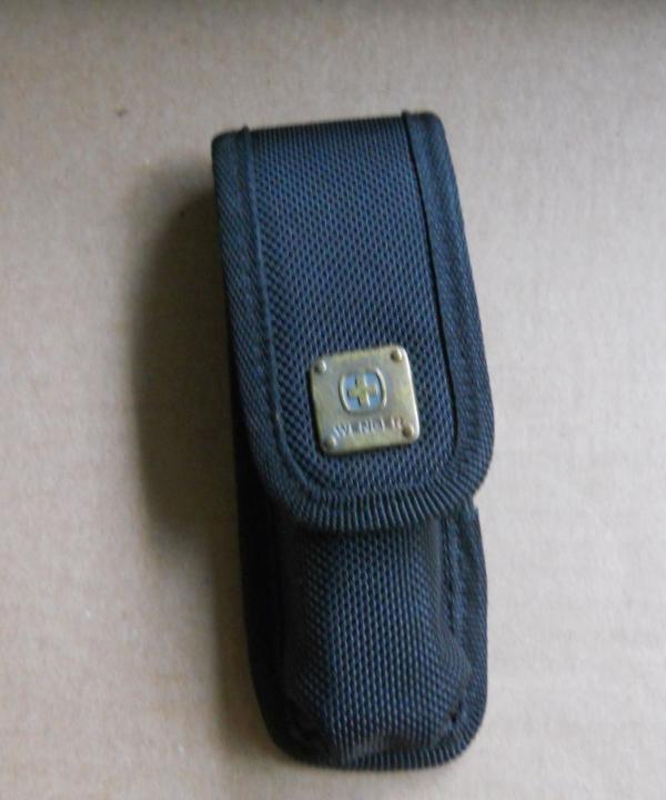 Victorinox Swiss Outrider Knife / Sheath 