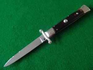 c. 1960's ITALY INOXID PATENT HORN Red DOT Swing Guard Lock Back Switchblade NICE !