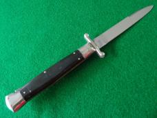 c. 1960's ITALY INOXID PATENT HORN Red DOT Swing Guard Lock Back Switchblade NICE ! 