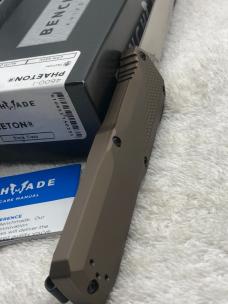 Benchmade 4600-1 Phaeton Double Action Out The front Automatic Knife With Spine Fire Discontinued