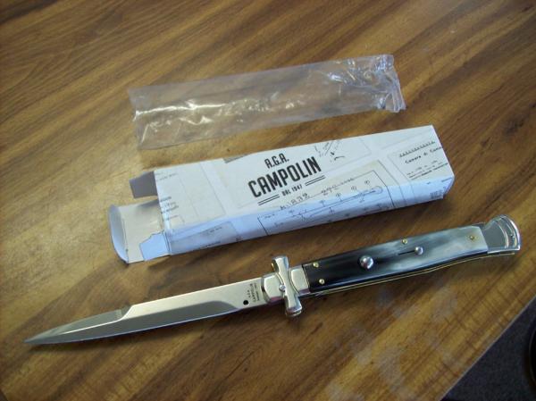 A. G. A. Campolin Maniago, Italy Maltese Cross Bayonet Blade Beautiful Brazilian Horn N.I.B. A. G. A. Campolin Maniago, Italy Maltese Cross Bayonet Blade Beautiful Brazilian Horn N.I.B.