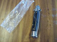  AKC Italy 9 Inch Stiletto Automatic W/Bayonet Blade Black & White Swirl Composition UNUSED!
