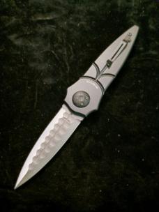 SPLIT GRAVITY KNIFE