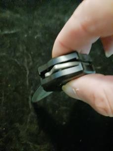 SPLIT GRAVITY KNIFE