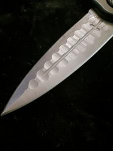 SPLIT GRAVITY KNIFE