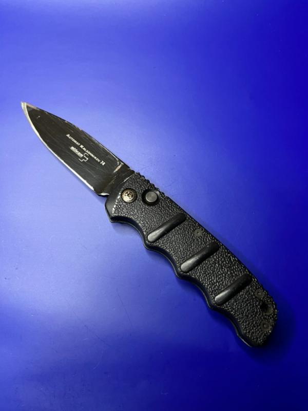 Boker Kalashnikov Dagger Automatic Knife Black Boker Kalashnikov Dagger Automatic Knife Black