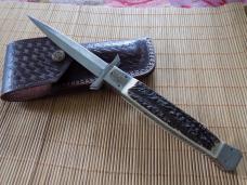 Never Used Large swing guard auto knife by Afaag signed