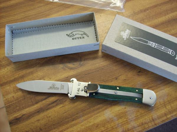 Hubertus Knife Shellpuller Patronenzieher Solingen Germany Rare Green Bone Large Size 11 UNUSED NIB.
