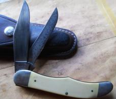 PARKER FROST BEAR CUB FOLDING HUNTER SCRIMSHAW KNIFE USA