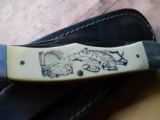 PARKER FROST BEAR CUB FOLDING HUNTER SCRIMSHAW KNIFE USA