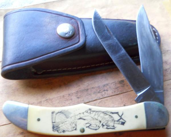 PARKER FROST BEAR CUB FOLDING HUNTER SCRIMSHAW KNIFE USA PARKER FROST BEAR CUB FOLDING HUNTER SCRIMSHAW KNIFE USA
