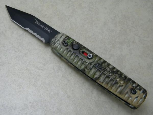 Colonial Made in USA Blackie Collins Design Model 115 Serrated Tanto Switchblade Knife