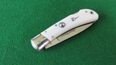 AKC Italy SPEED HUNTER Automatic Lock Back White Scales MINT !