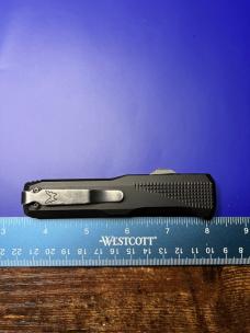 Benchmade 4600 PhaetonOTF Automatic Knife Satin Blade