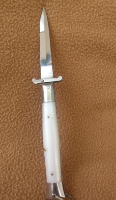 9 Inch White Rizzuto
