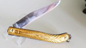 French folding knife