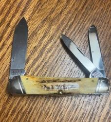 CASE XX BRADFORD STAG HANDLES WHITTLER <CLASSIC ?>