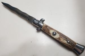 Vintage 9" kriss Blade Switchblade with Stag Horn Scales