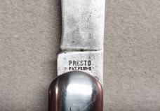 Early Presto Hunter with Hand Pick-bone Handles 