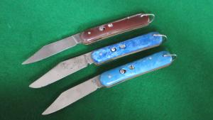 LOT 3 Edgemasters w/Bail Switchblades