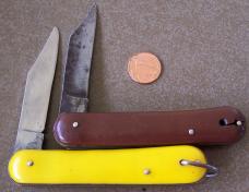 2 vintage Switchblade knives EDGEMASTER U.S.A. marked knife