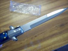  AKC Italy 9 Inch Stiletto Automatic W/Bayonet Blade Blue Swirl Composition UNUSED!