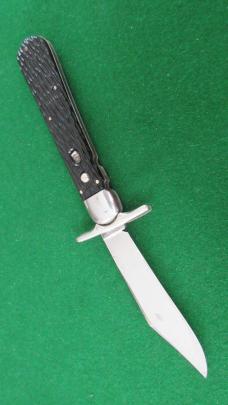 Schrade Walden, NY FOLDING GUARD HUNTER'S PRIDE 