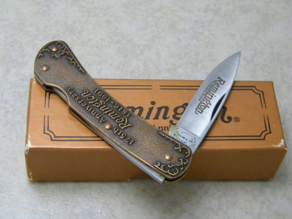Remington UMC USA Metal RC15M Shotgun Model 870 175th Anniversary 1816-1991 Lockback Knife in Box