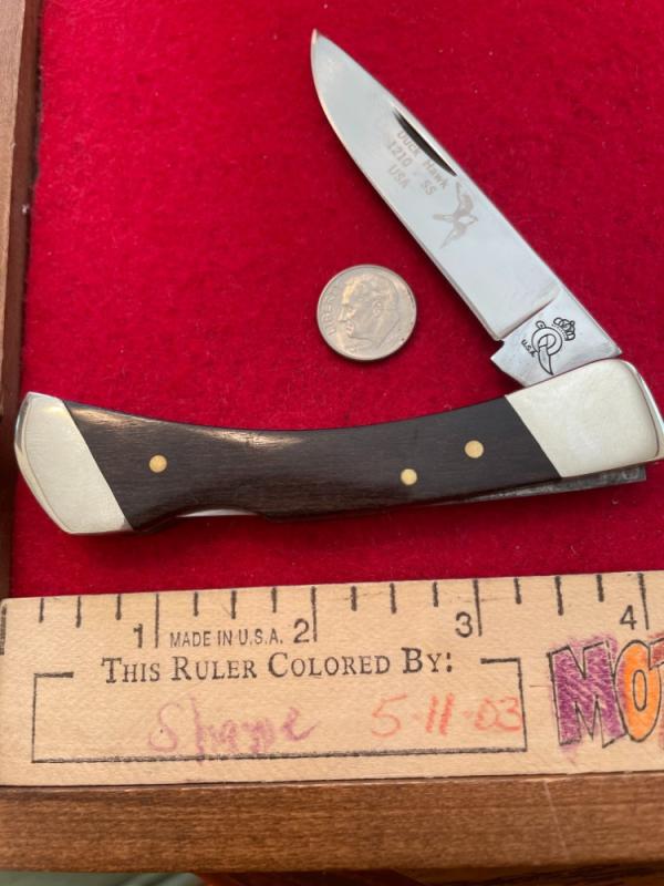 Queen Lockback #1210 Duck Hawk Series