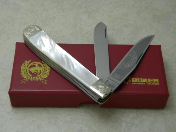 Boker Solingen Germany 440C Tree Brand Pearl 2525 P CINCH Trapper Knife NIB Boker Solingen Germany 440C Tree Brand Pearl 2525 P CINCH Trapper Knife NIB