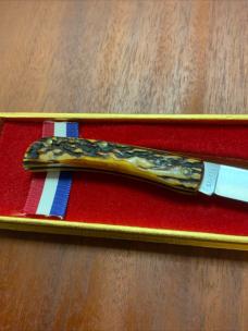 CASE XX STAG SOD BUSTER JR STAG HANDLES UNUSED 1976 KENTUCKY BICENTENNIAL  This is a CASE XX JR SOD 