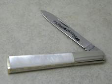 Parker Cut. Co. Surgical Steel Japan Pearl Little Pillbuster Knife in Box