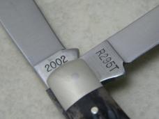 Remington Silver Bullet 2002 R295T Bone Apprentice Trapper Knife in Box