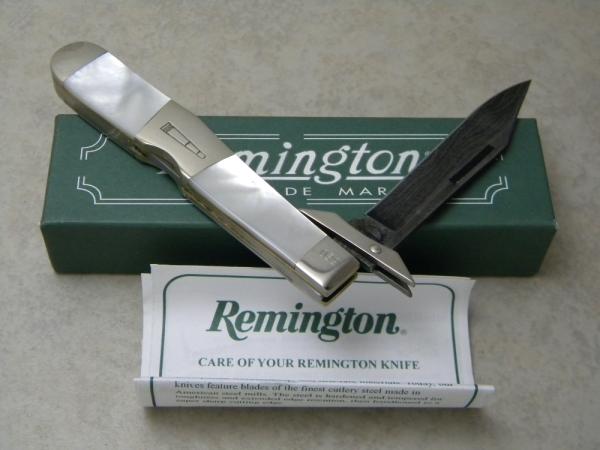 Remington Bullet USA 2007 Pearl Damascus R1374-D The Renegade Swing Guard Lockback Knife in Box Remington Bullet USA 2007 Pearl Damascus R1374-D The Renegade Swing Guard Lockback Knife in Box