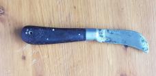 BOKER 9215 HAWKBILL PRUNER (Walnut wood handle)