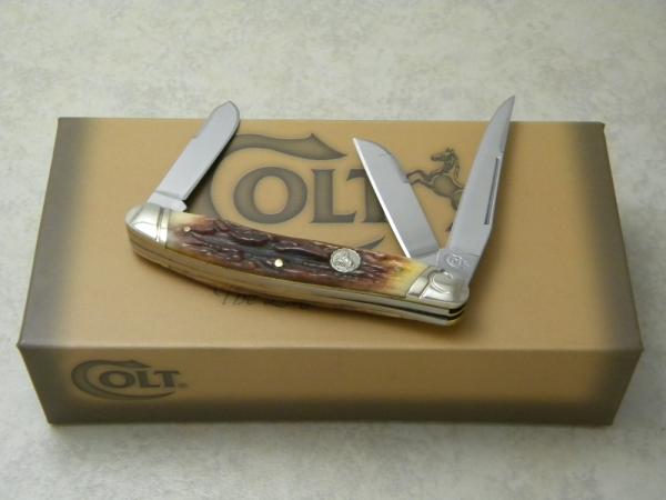 Colt CT 210 Bone Medium Stockman Knife in Box Colt CT 210 Bone Medium Stockman Knife in Box