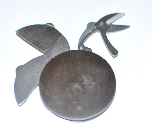 Coin Knife Three Blades 1 1/2" Diameter 38mms Stainless Mint NOS Reeded Edge