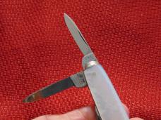  VINTAGE IXL GEORGE WOSTENHOLM SHEFFIELD ENGLAND GENUINE PEARL WHITTLER ( CHECK OR MONEY ORDER
