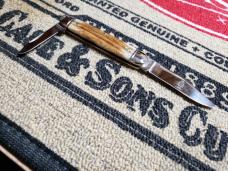 Great Eastern Cutlery Northfield UN-X-LD 681221 White Owl Cowhide Jigged Pocket Knife New in Tube.