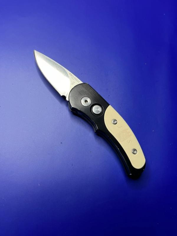 Pro-Tech Runt J4 Jalapeño 2” Blade Auto Pro-Tech Runt J4 Jalapeño 2” Blade Auto